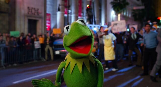 File:Muppets2011Trailer02-49.jpg