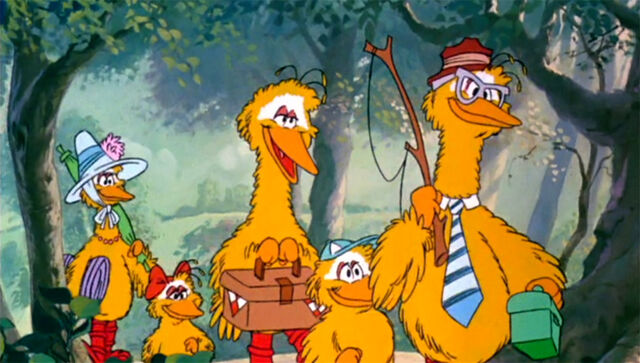 File:Birdfamily.jpg