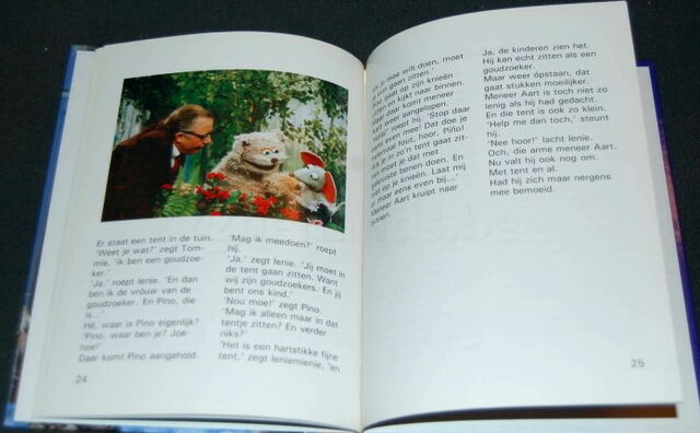 File:Plak me dan book.jpg