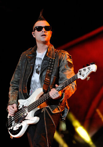File:Johnny Christ.jpg