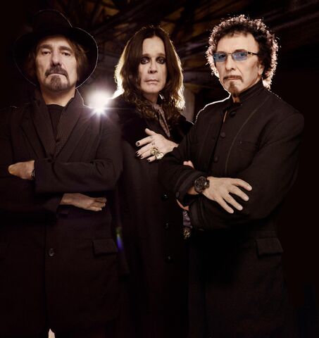 File:BlackSabbath2013.jpg