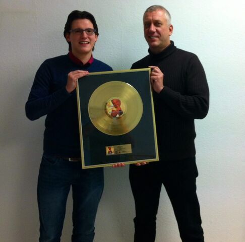Datei:HermesGoldAward.jpg