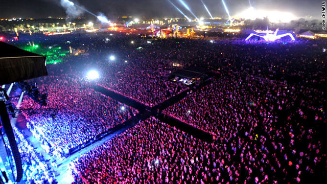 File:Coachella2.jpg