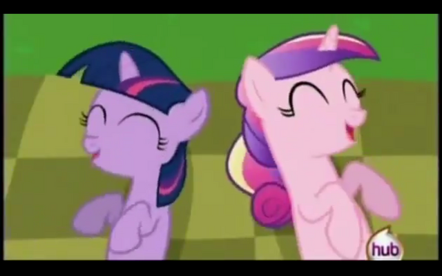 Archivo:Filly-Twilight-and-Young-Princess-Cadence-my-little-pony-friendship-is-magic-30563757-1280-800.png