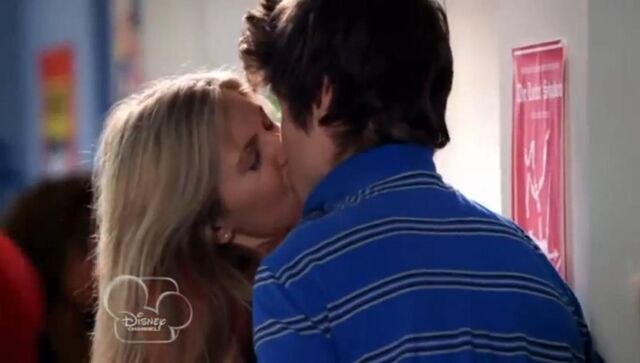 File:Mbavkiss.jpg