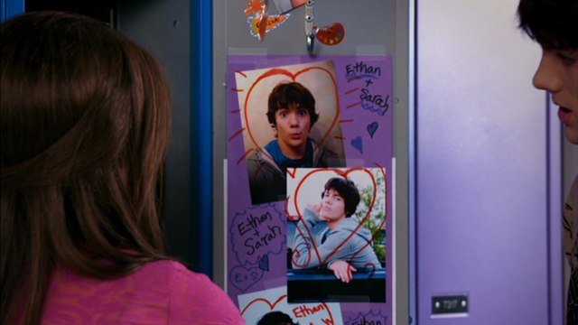 File:Vlcsnap-2013-04-26-04h08m02s82.png
