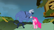 Volonté de Fer contre Pinkie Pie S02E19.png