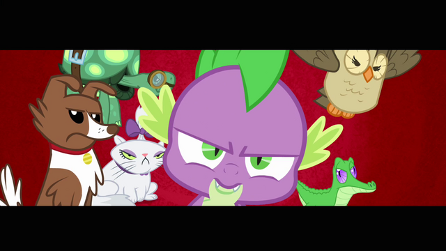 Fichier:Spike entouré par les animaux (S03E11).png
