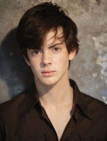 Datei:Skander Keynes.jpg
