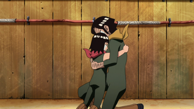 File:Duy Hugging Son.png