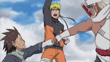 Motei-and-killer-bee-fist-bump