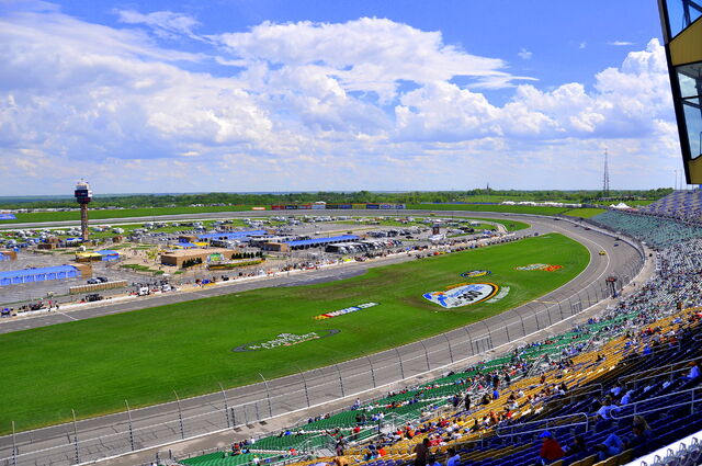 File:Infield at kan.jpeg