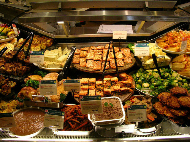 File:Kosher - Hanukkah dishes.jpg