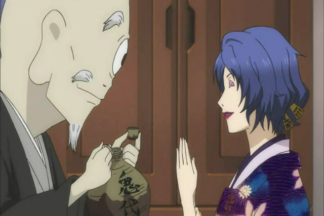 File:Hinoe-drinks.jpg