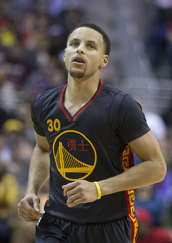 File:Stephen Curry (16640524995).jpg