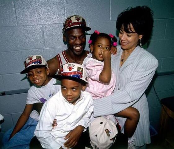 File:Michael Jordan Family.jpg
