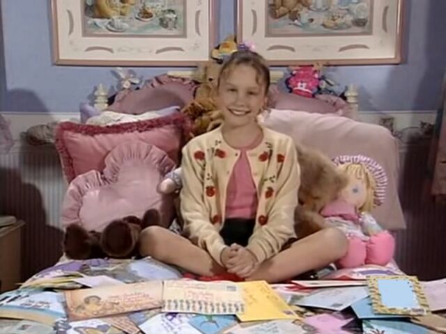 File:All-that-amanda-bynes-11538429-640-480.jpg