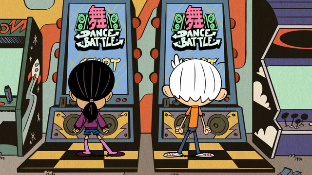 File:Lincoln and Ronnie playing Dance Battle.png