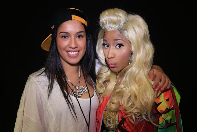 File:MeetAndGreet Melbourne Nicki Barbz3.jpg