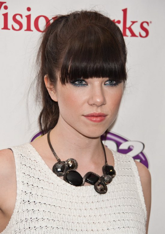 File:Carly Rae Jepsen.png
