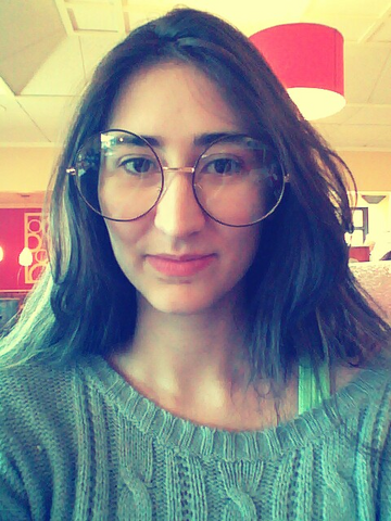 File:Katbigglasses.png