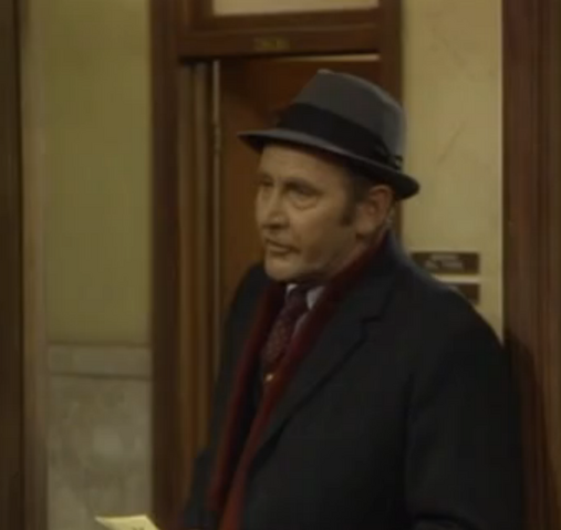 File:Dr. Peter Greene.png