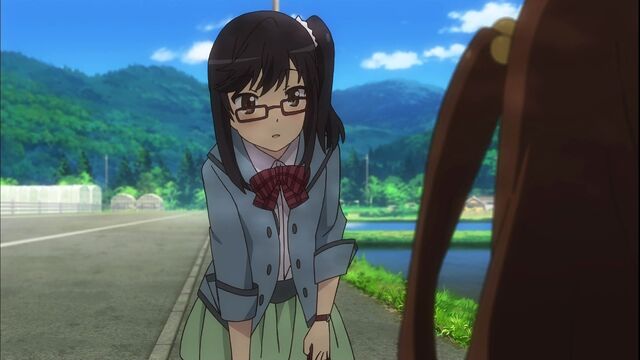 File:Komari and a stranger.jpg