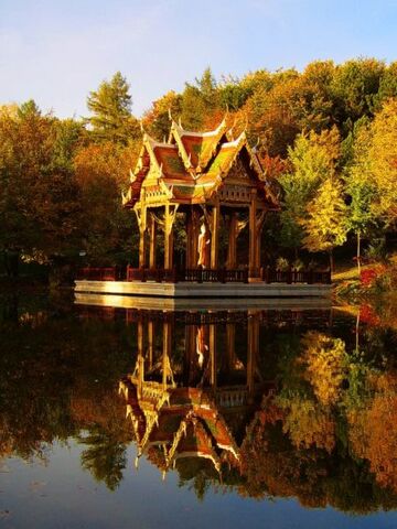 File:450px-Herbststimmung westpark.jpg