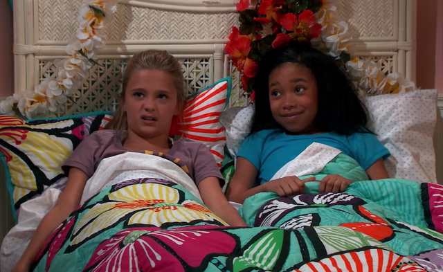 File:Dawn and Mae.png