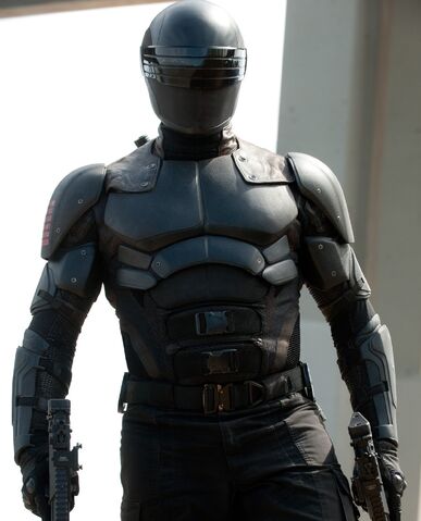 File:Snake eyes.jpg