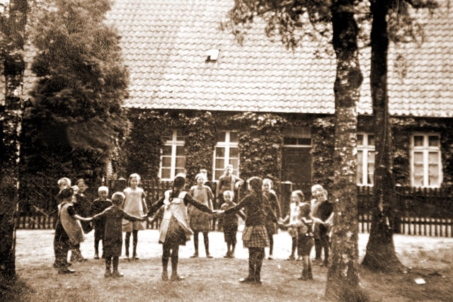 Datei:Schule in vierde.jpg
