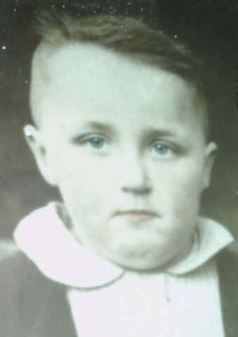 Datei:AlbertDachboden.jpg