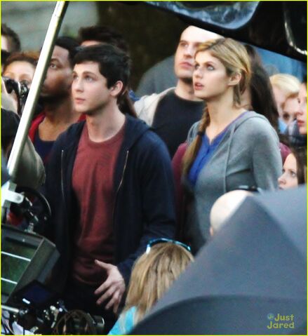 File:Jake-abel-leven-rambin-percy-set-02.jpg