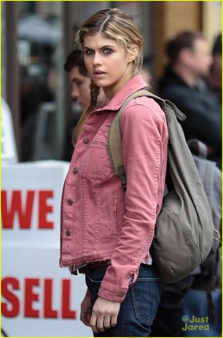 File:Logan-brandon-pjo-filming-06.jpg