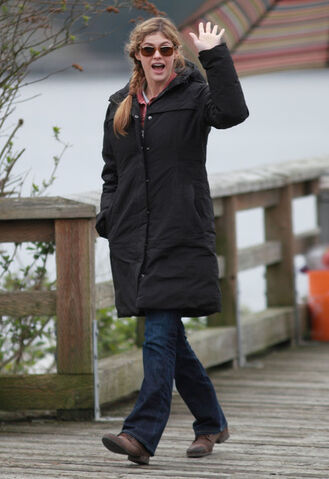 File:Annabeth Waves.jpg