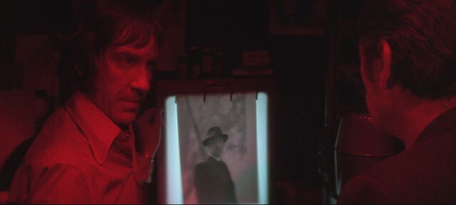 File:JenningShowsRobert.jpg