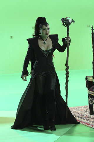 Ficheiro:1x02-bastidores-10.jpg