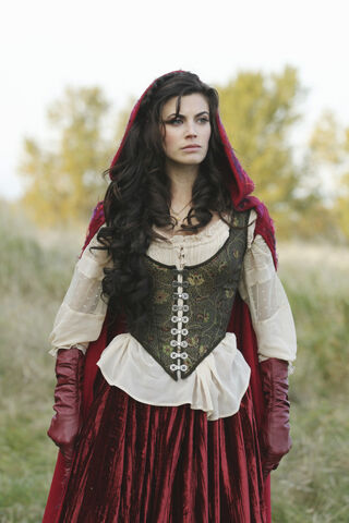Archivo:RedRidingHood.jpg