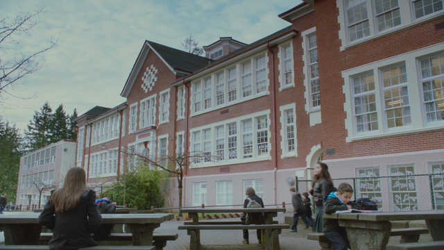Fichier:1x17 école élémentaire de Storybrooke.png