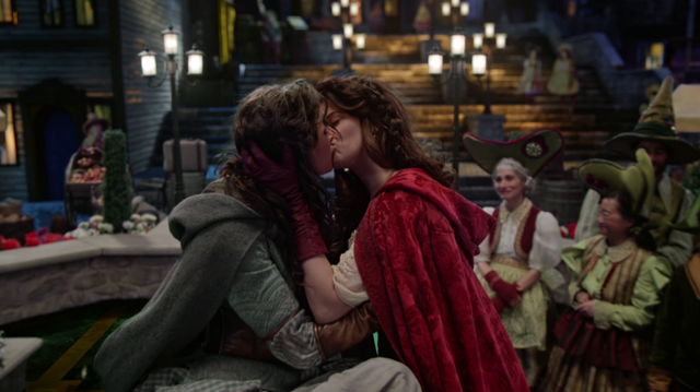 Archivo:Ruby Slippers.png
