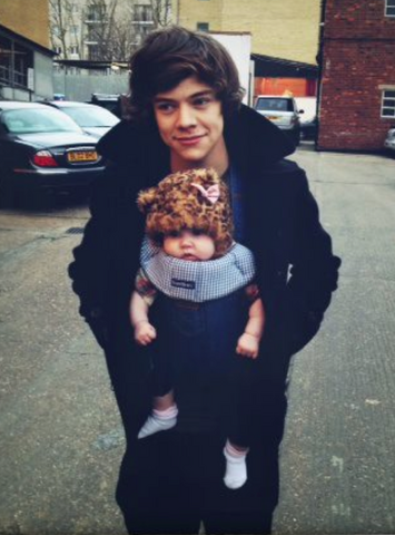 File:Harry and lux.png
