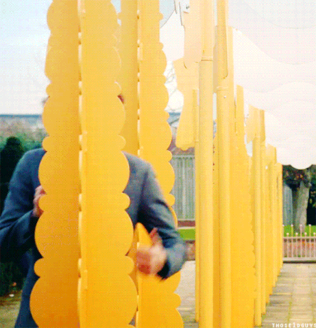 File:1D-one-direction-32299637-500-520.gif
