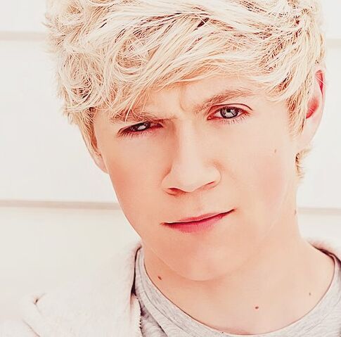 File:NAILL WOW.jpg