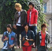TVXQ in Paris.jpg