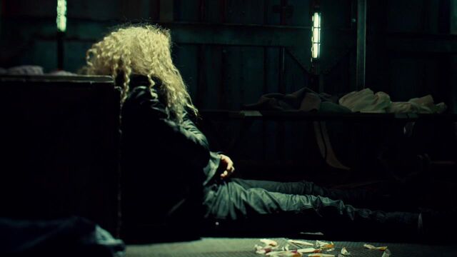 File:OrphanBlackS01E08-0636.jpg