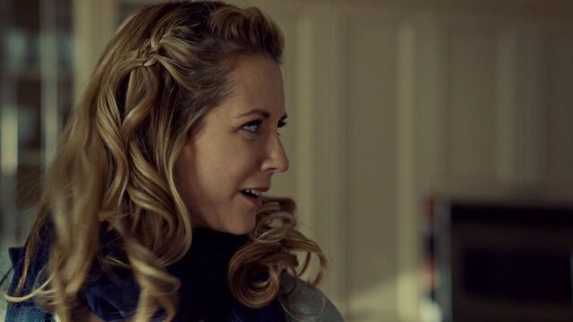 File:OrphanBlackS01E10 1218.jpg