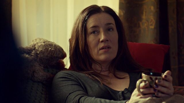 File:OrphanBlackS01E090335.jpg