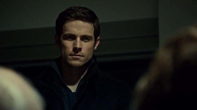 File:OrphanBlackS01E08-1853.jpg
