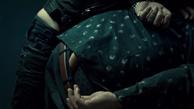 File:OrphanBlackS01E07-2288.jpg