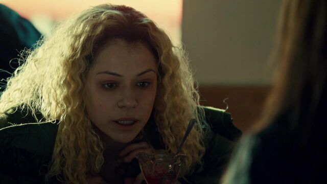 File:OrphanBlackS01E07-0930.jpg